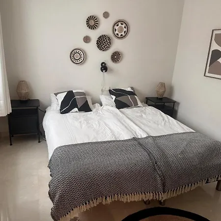 Casa Lagoon Alcazaba * إِستيبونا